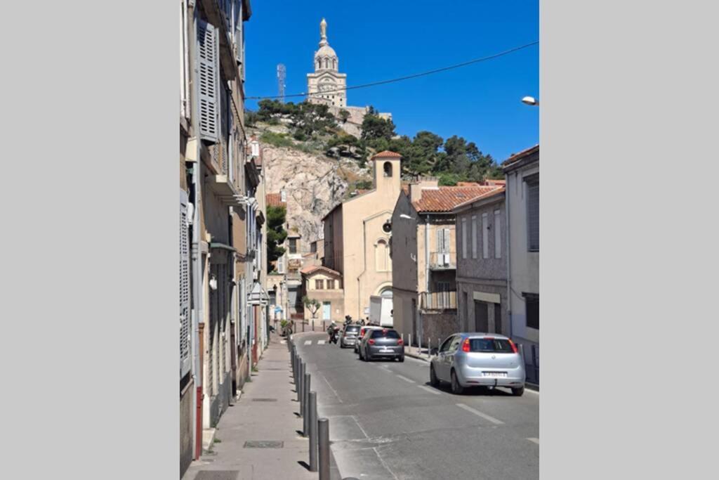 Studio à 10 min à pied Notre-Dame de la Garde Marselha Exterior foto